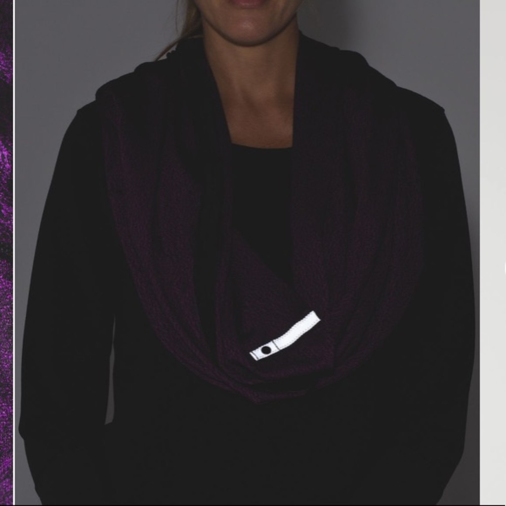Lululemon Vinyasa wrap OS - Picture 7 of 11